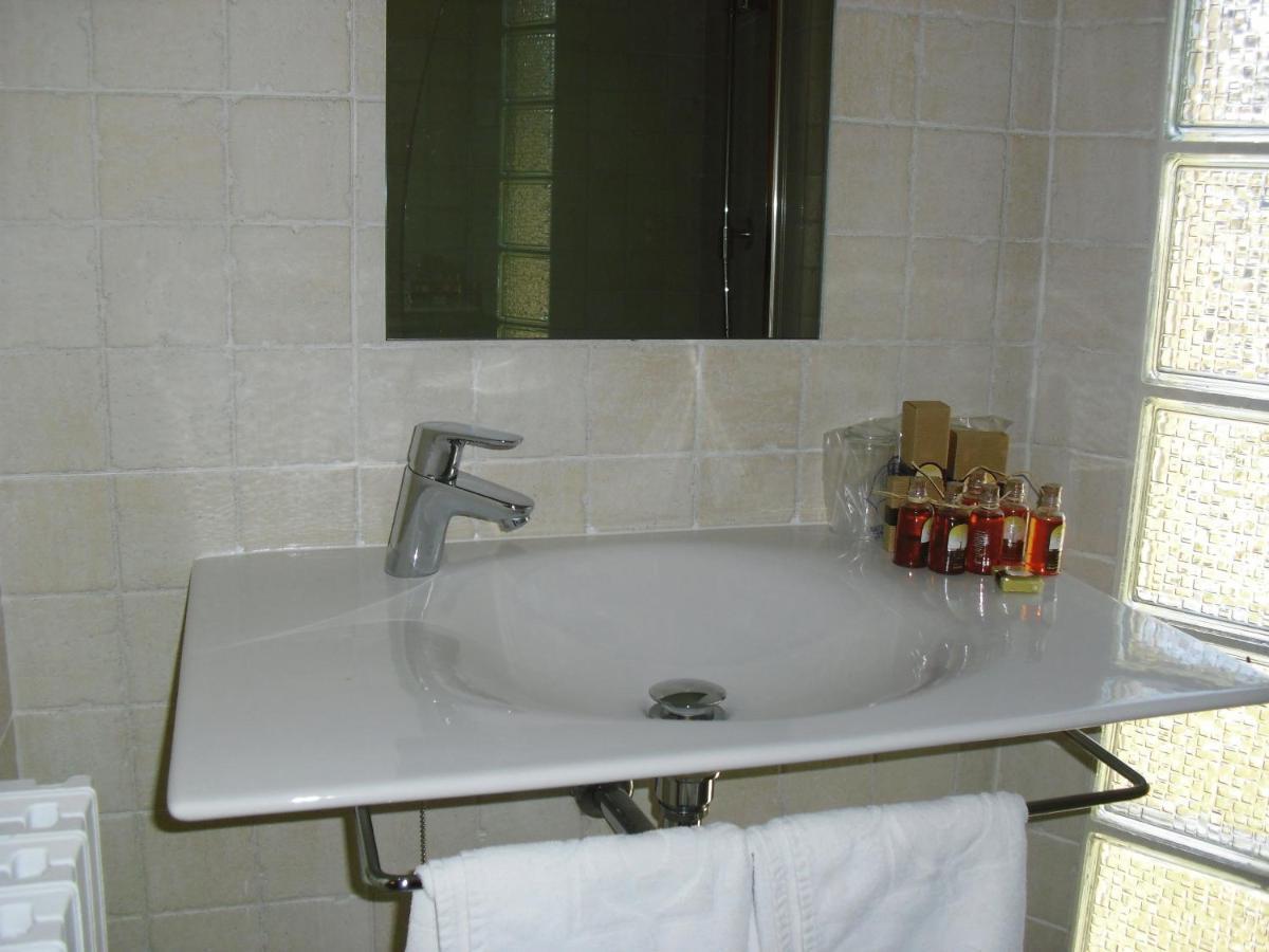 Hotel Badain Lafortunada Zimmer foto